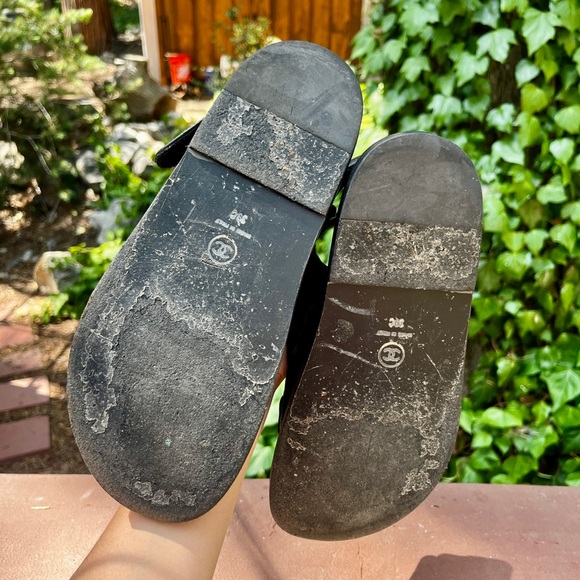Like new Chanel dad sandals - Picture 5 of 5
